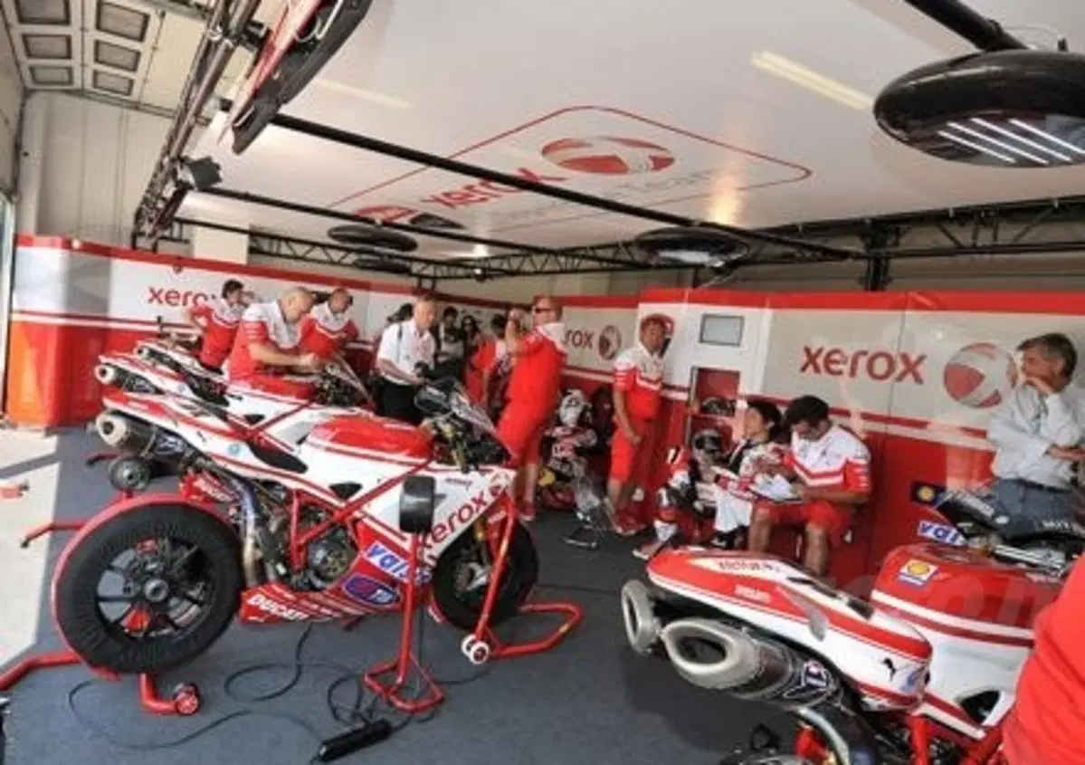 Nico Cereghini: "Ducati lascia la Superbike? Logico"