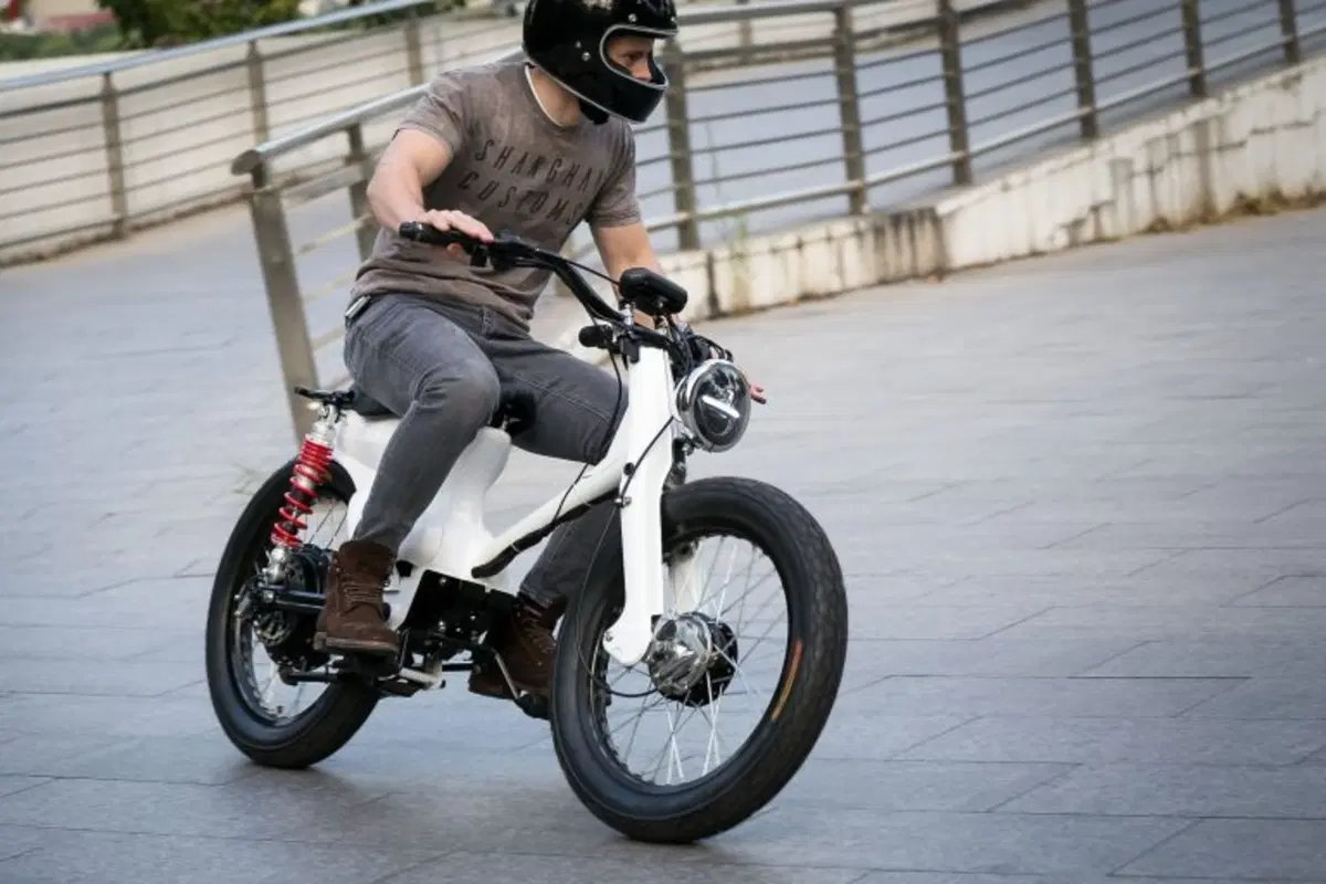 Honda eCub, il kit plug and play per rendere lo scooter di Honda elettrico e green (20)