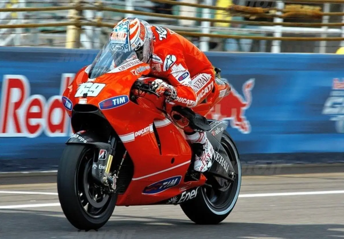 Il ginocchio di Nicky Hayden dopo il GP d'Indianapolis (3)
