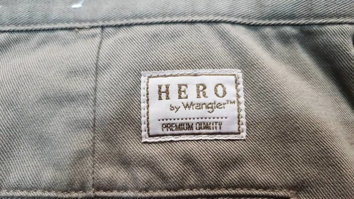 Pantaloni cachi Wrangler Hero Tg 40 (4)