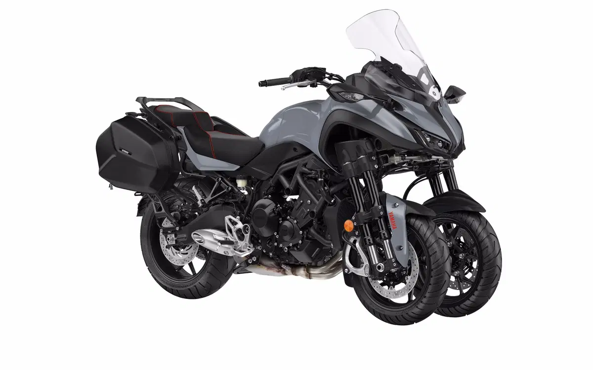 EICMA 2018: Yamaha Niken GT, foto e dati