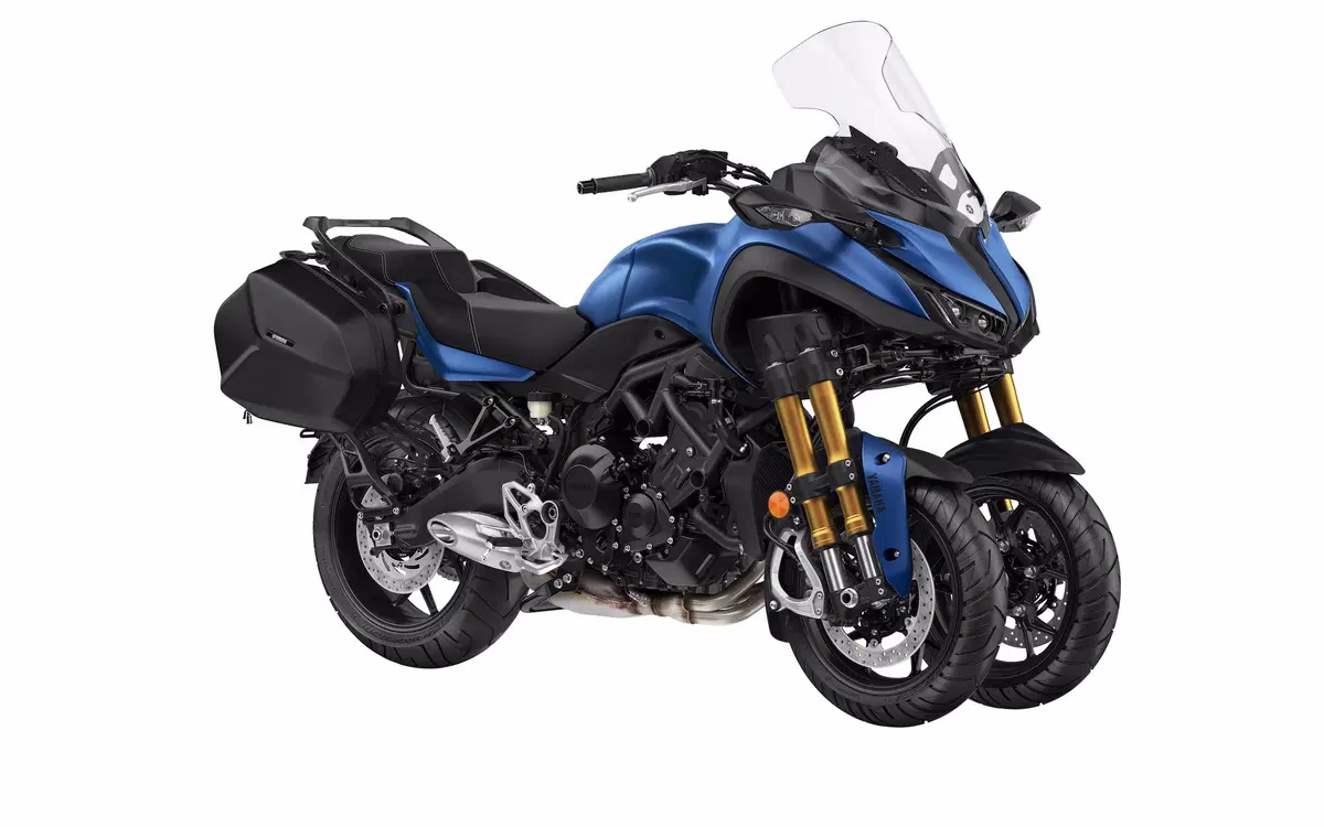 EICMA 2018: Yamaha Niken GT, foto e dati (6)