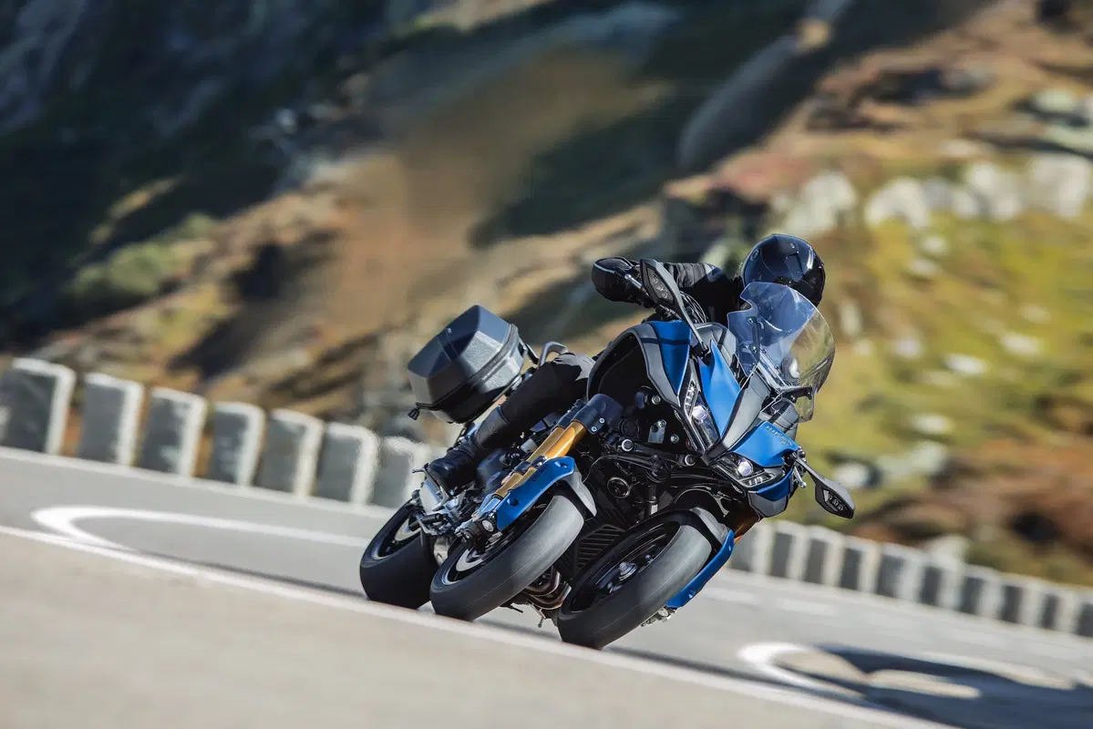 EICMA 2018: Yamaha Niken GT, foto e dati (3)