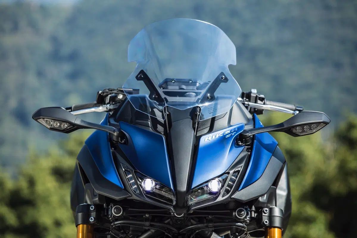 EICMA 2018: Yamaha Niken GT, foto e dati (9)