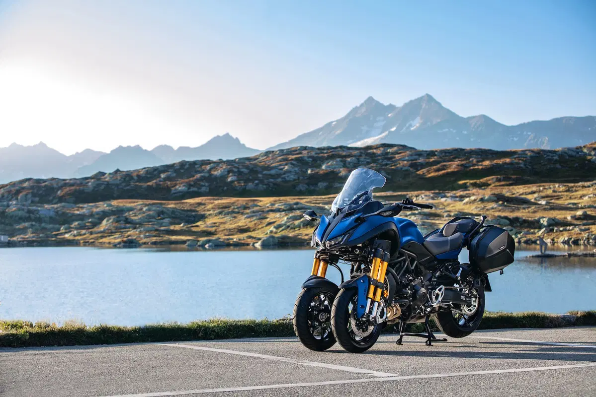 EICMA 2018: Yamaha Niken GT, foto e dati (22)