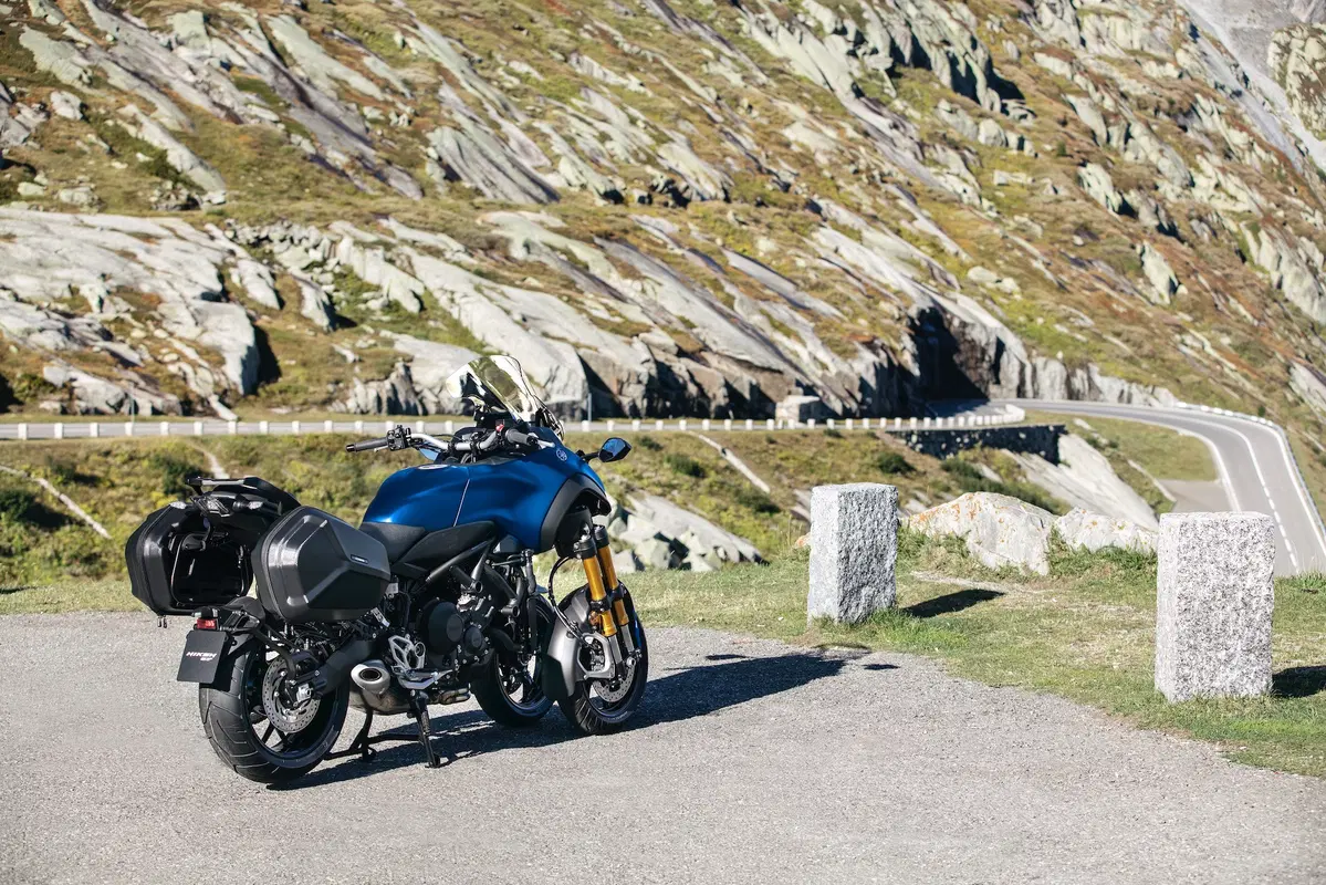 EICMA 2018: Yamaha Niken GT, foto e dati (23)