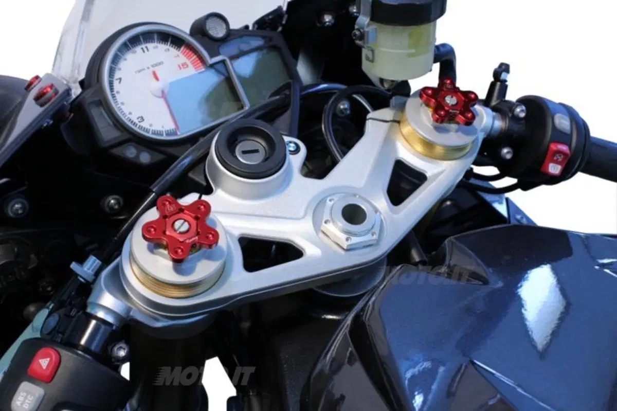 LLS Racing per la potente tedesca BMW S1000 RR (7)