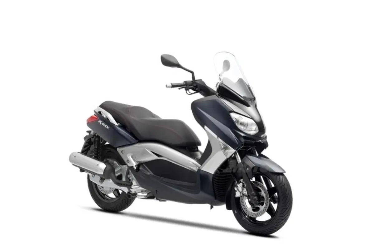 Nuovi Yamaha X-MAX 250 Sport e X-MAX 125/250 ABS (3)