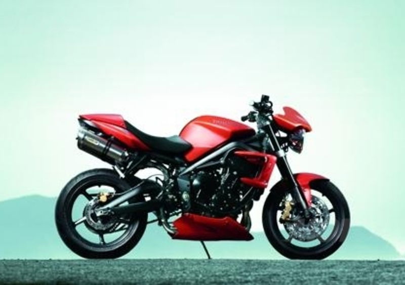 Triumph Street Triple: ancora pi&ugrave; ricche