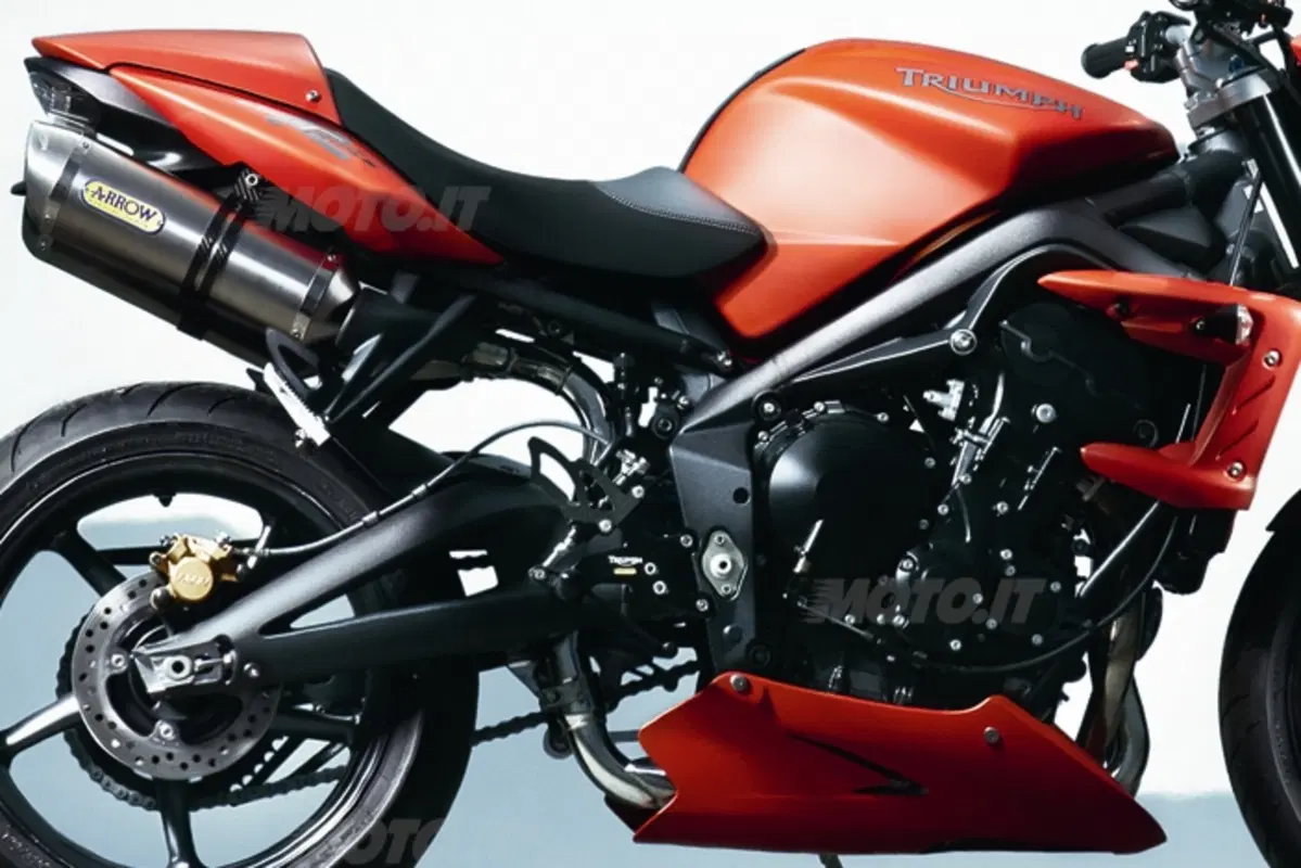 Triumph Street Triple: ancora più ricche (2)