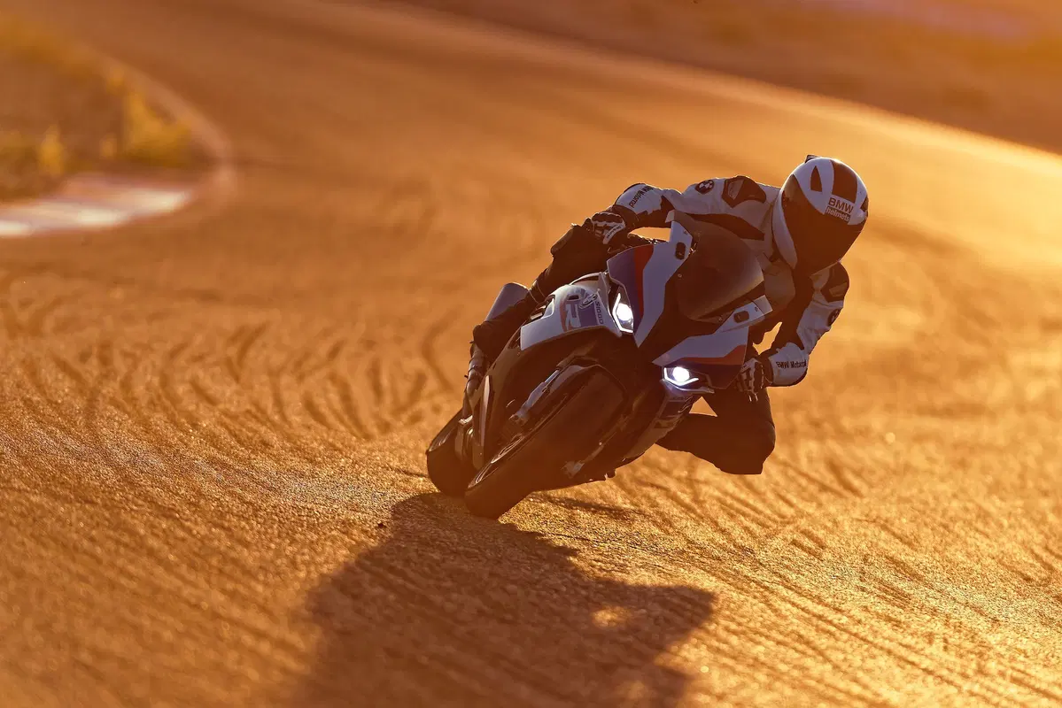 EICMA 2018: BMW S1000RR 2019, foto e dati (17)