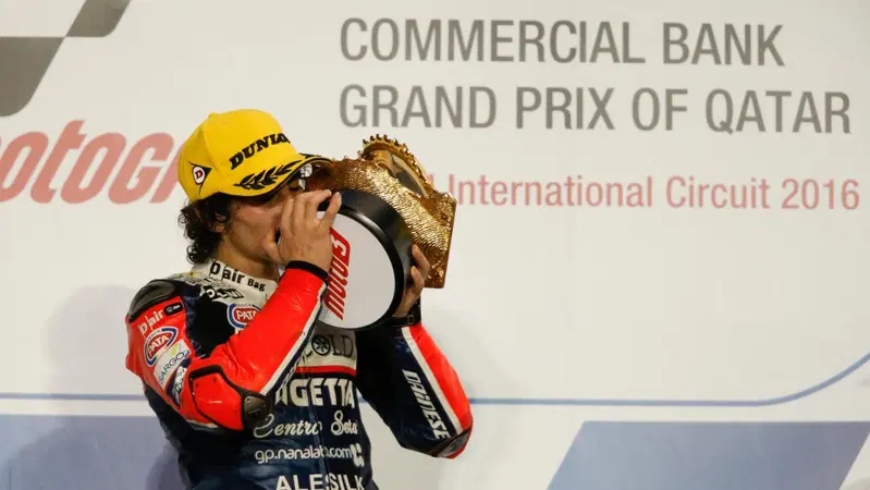 Antonelli vince in Moto3 e Luthi in Moto2