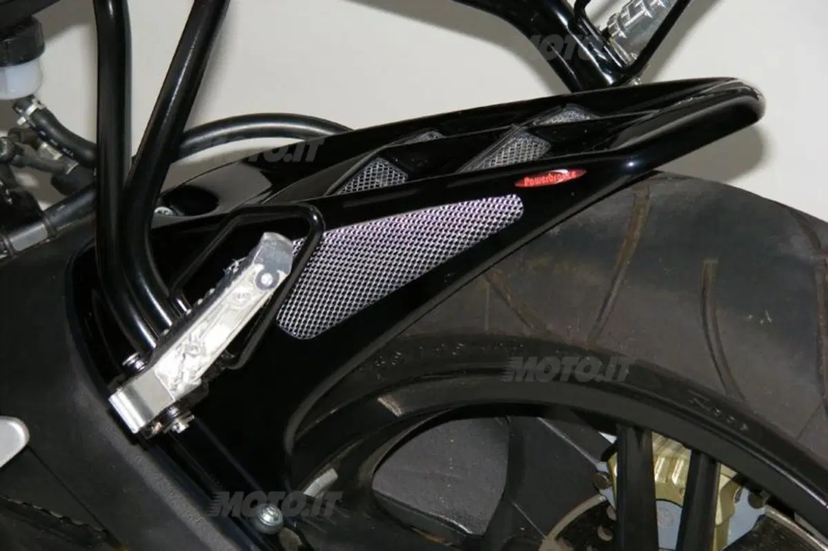 Parafango posteriore Powerbronze per Yamaha R 125 (3)
