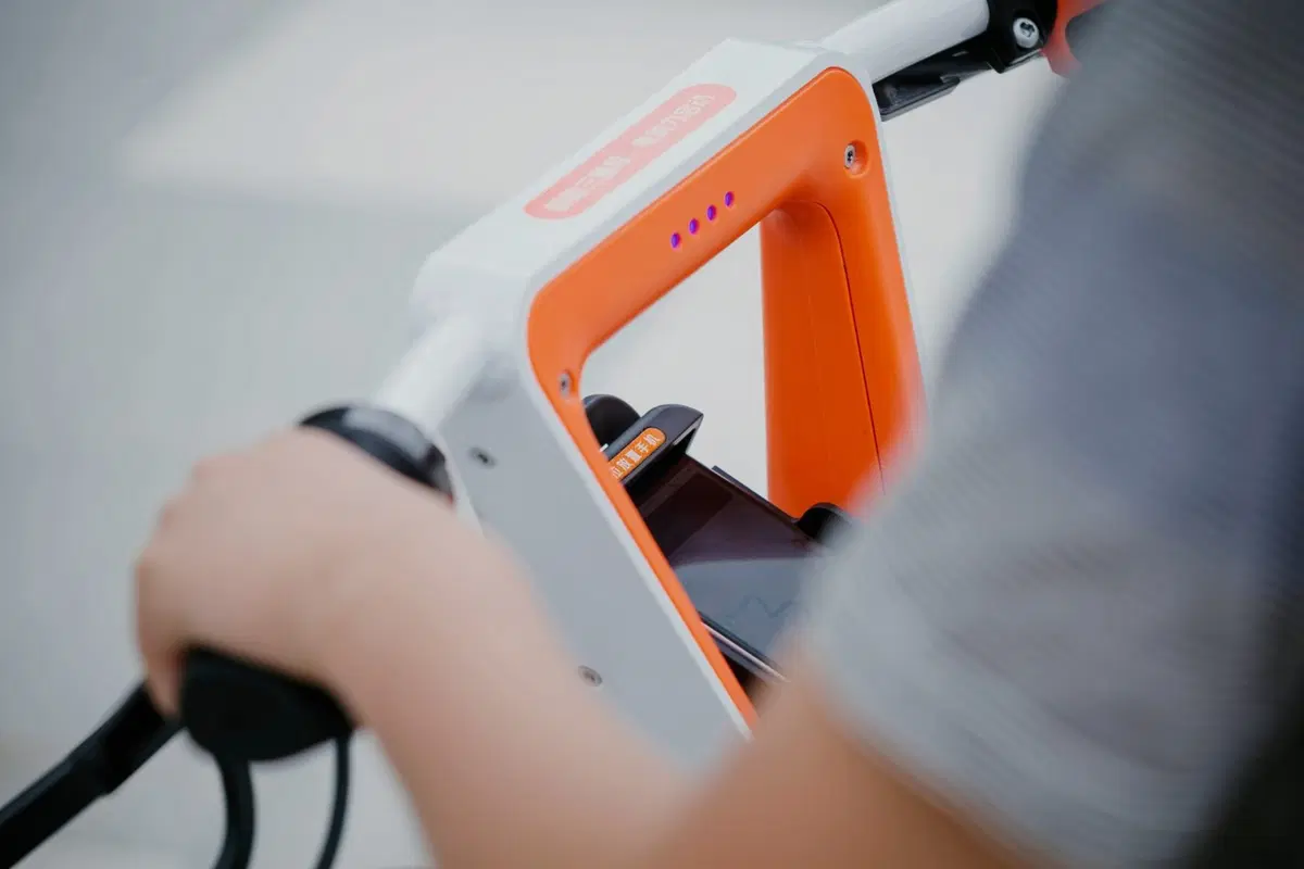 Mobike, arrivano le bici elettriche per il bike sharing (4)