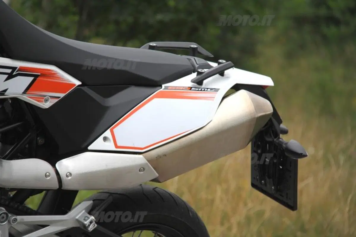 KTM 690 SMC   (14)