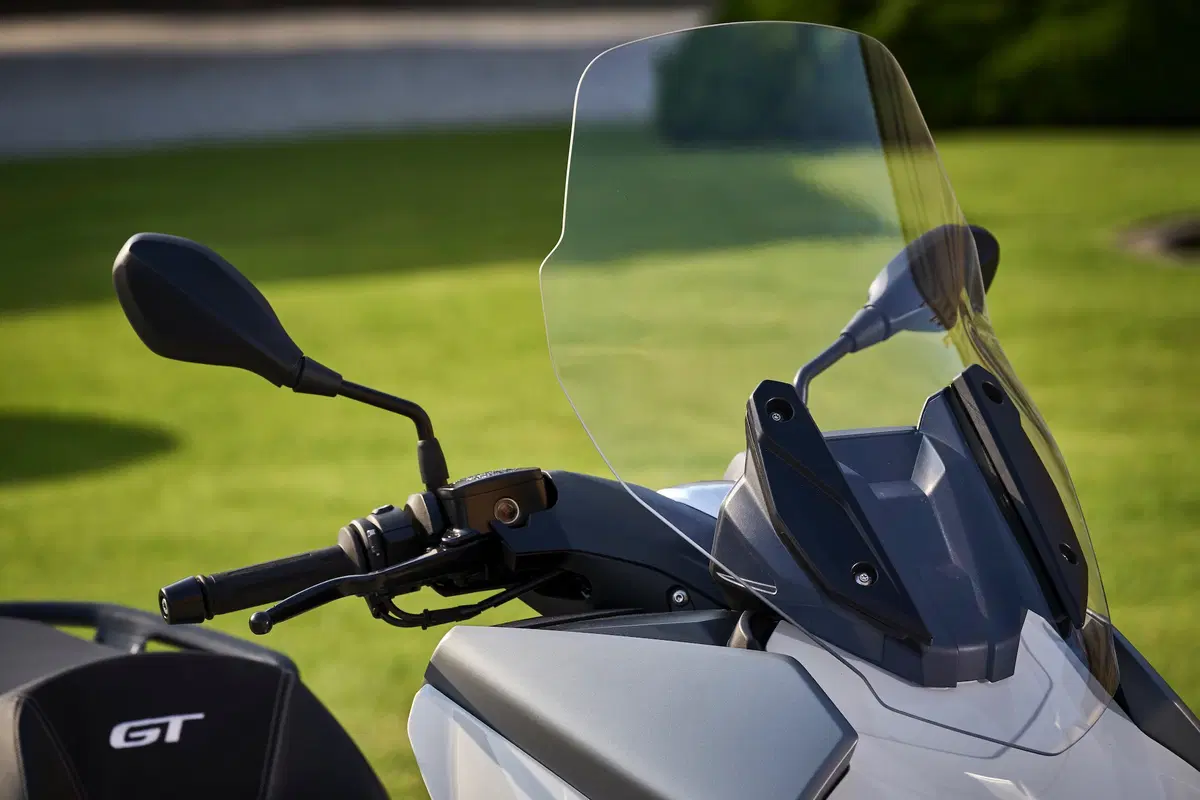 EICMA 2018: BMW C400 GT, foto e dati (8)