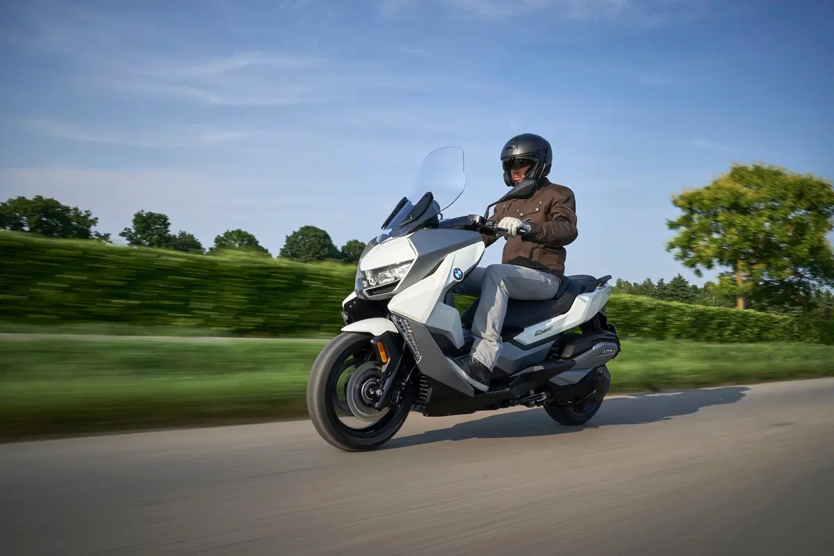 EICMA 2018: BMW C400 GT, foto e dati (13)