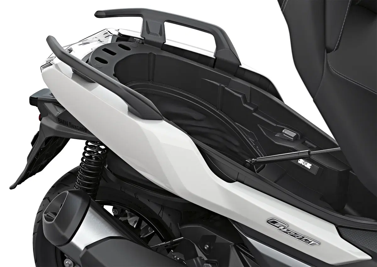EICMA 2018: BMW C400 GT, foto e dati (18)