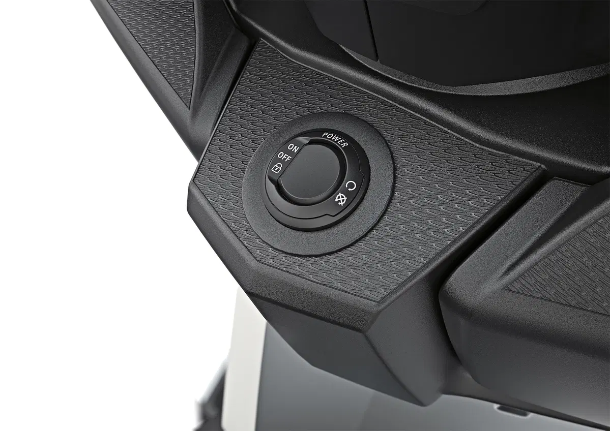 EICMA 2018: BMW C400 GT, foto e dati (26)