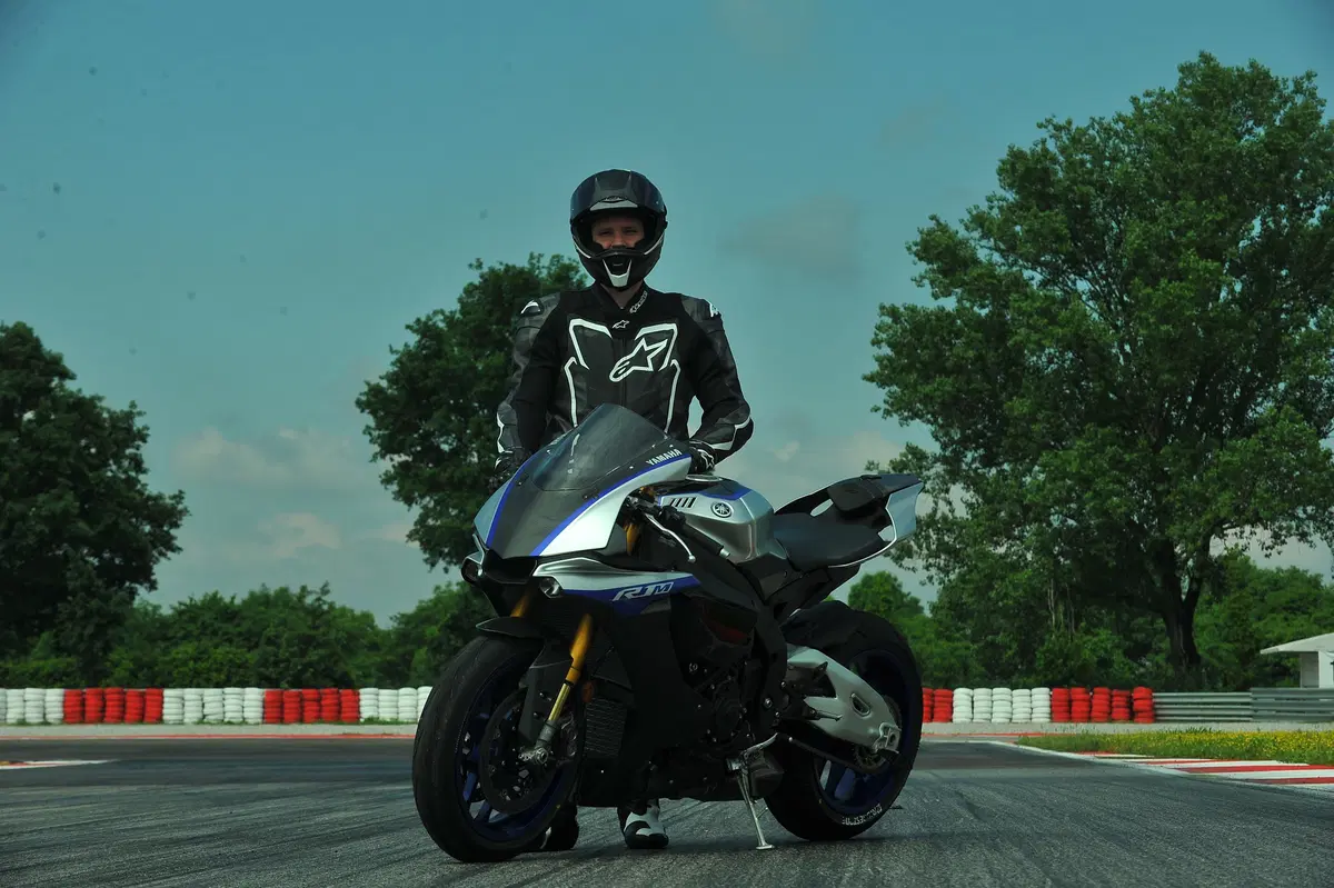 "La Guida in Pista". Ecco la seconda edizione in collaborazione con Moto.it (5)