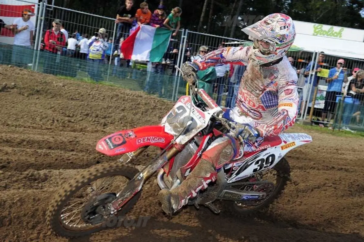 MX.  Musquin campione a Lierop. Cairoli marziano! (3)