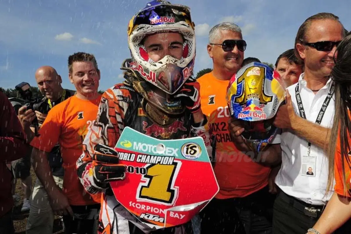 MX.  Musquin campione a Lierop. Cairoli marziano! (5)