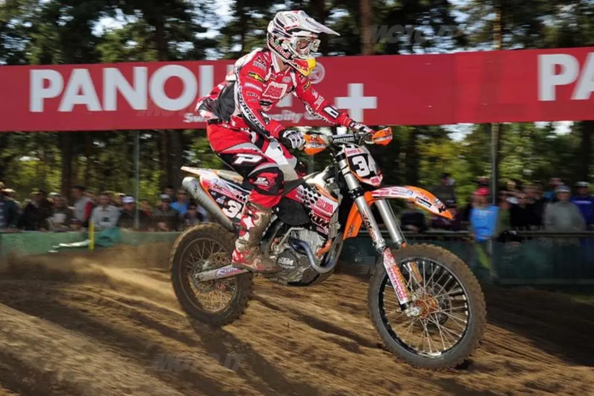 MX.  Musquin campione a Lierop. Cairoli marziano! (12)
