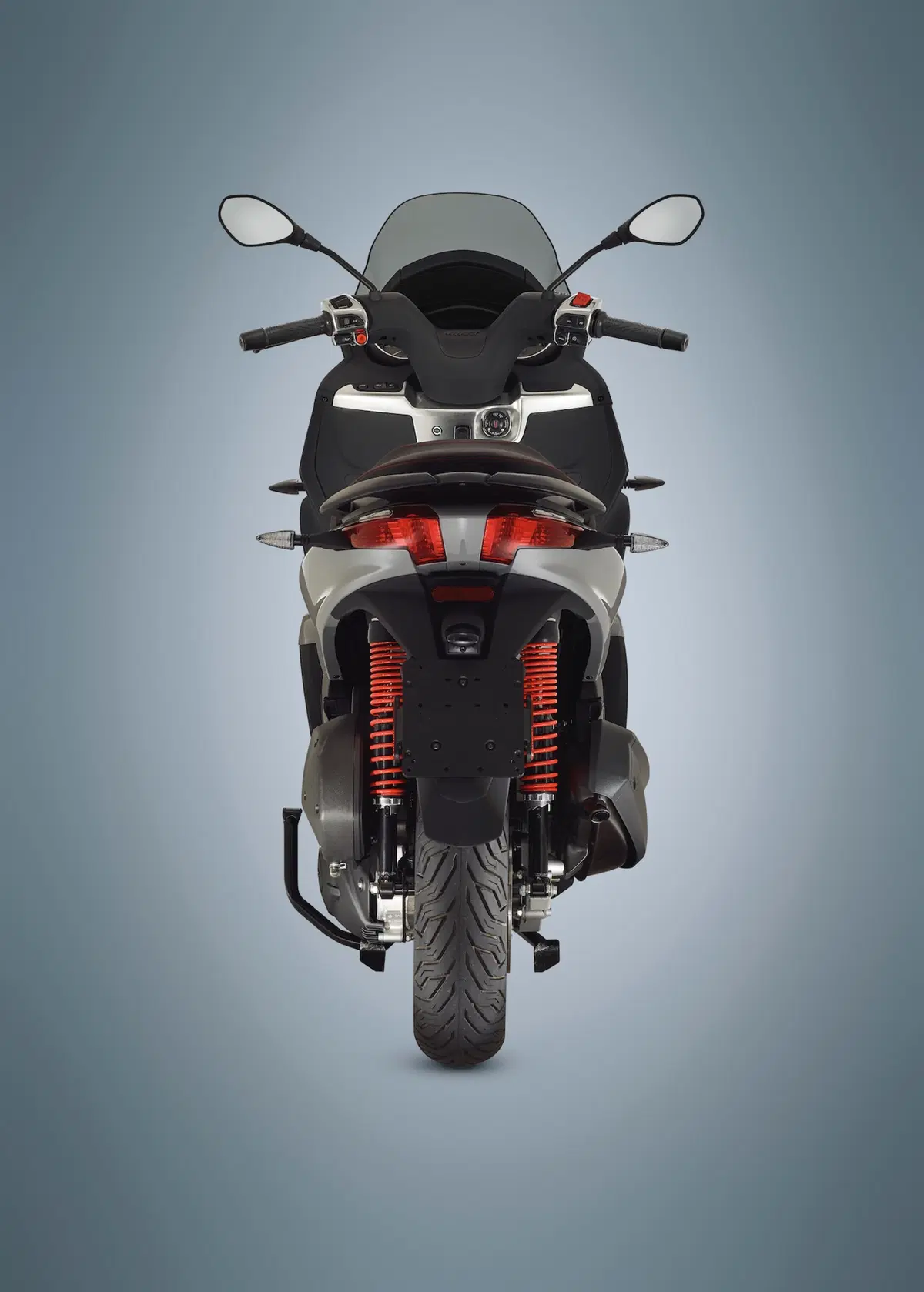 EICMA 2018: Piaggio MP3 HPE, foto e dati (3)