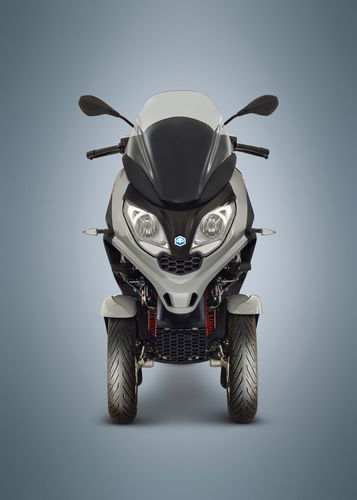 EICMA 2018: Piaggio MP3 HPE, foto e dati (4)