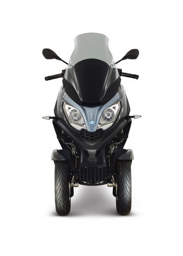 EICMA 2018: Piaggio MP3 HPE, foto e dati (5)