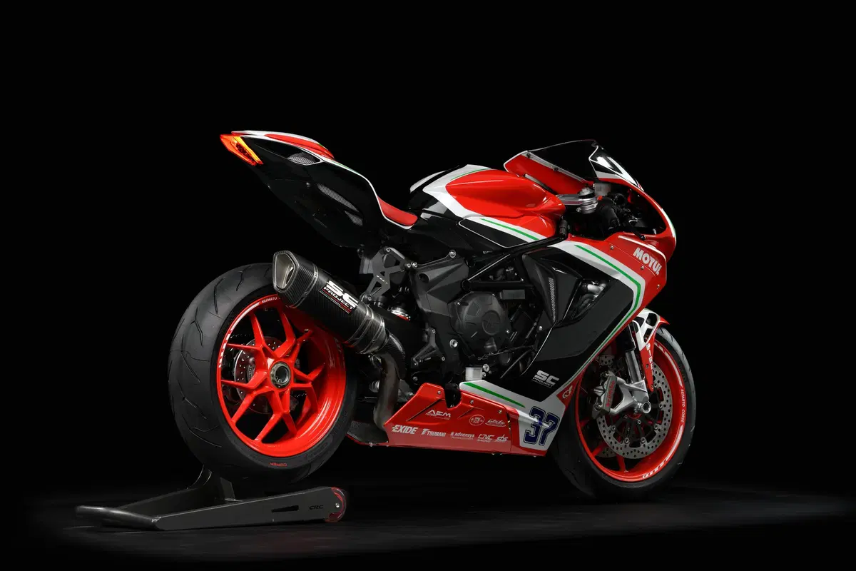 EICMA: MV Agusta svela la Gamma RC 2019 (2)