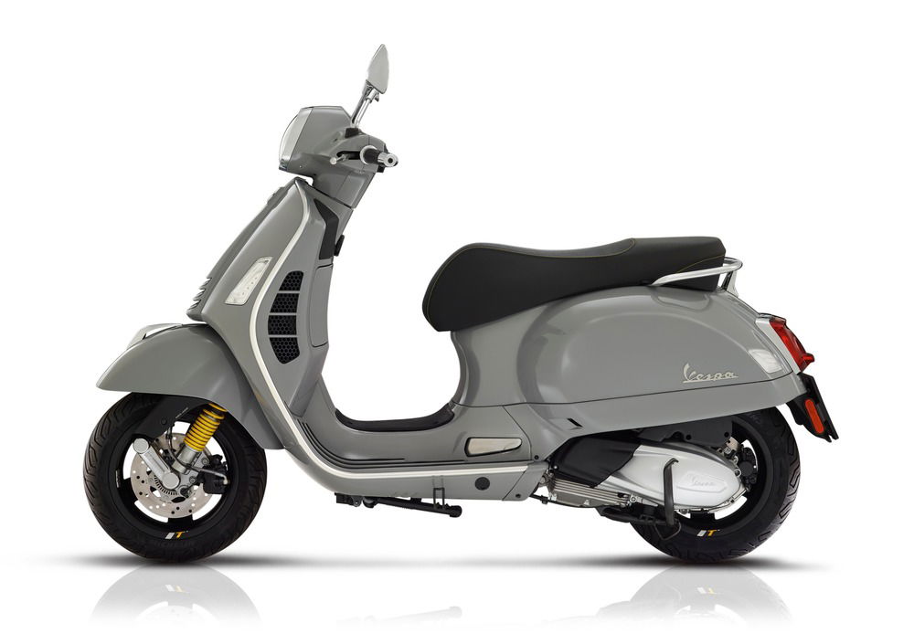 Vespa GTS 300 Hpe Super Tech (2019) (3)