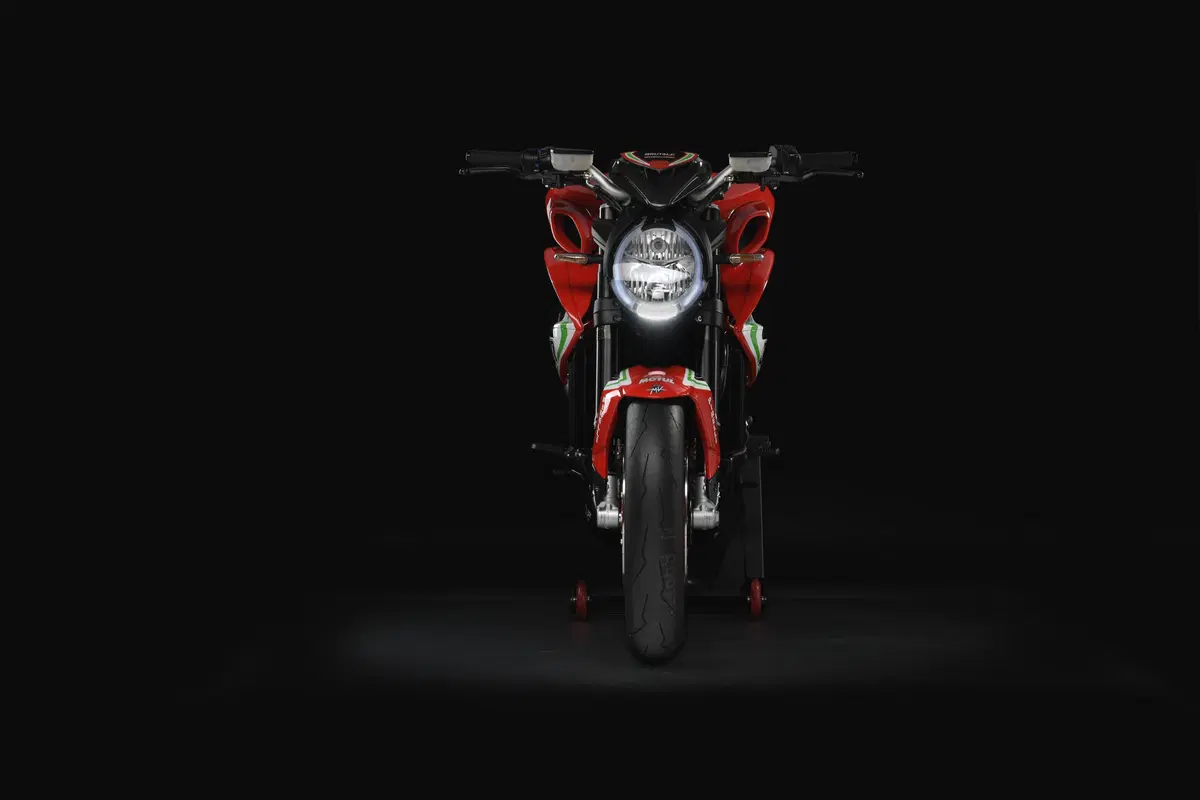 EICMA: MV Agusta svela la Gamma RC 2019 (4)