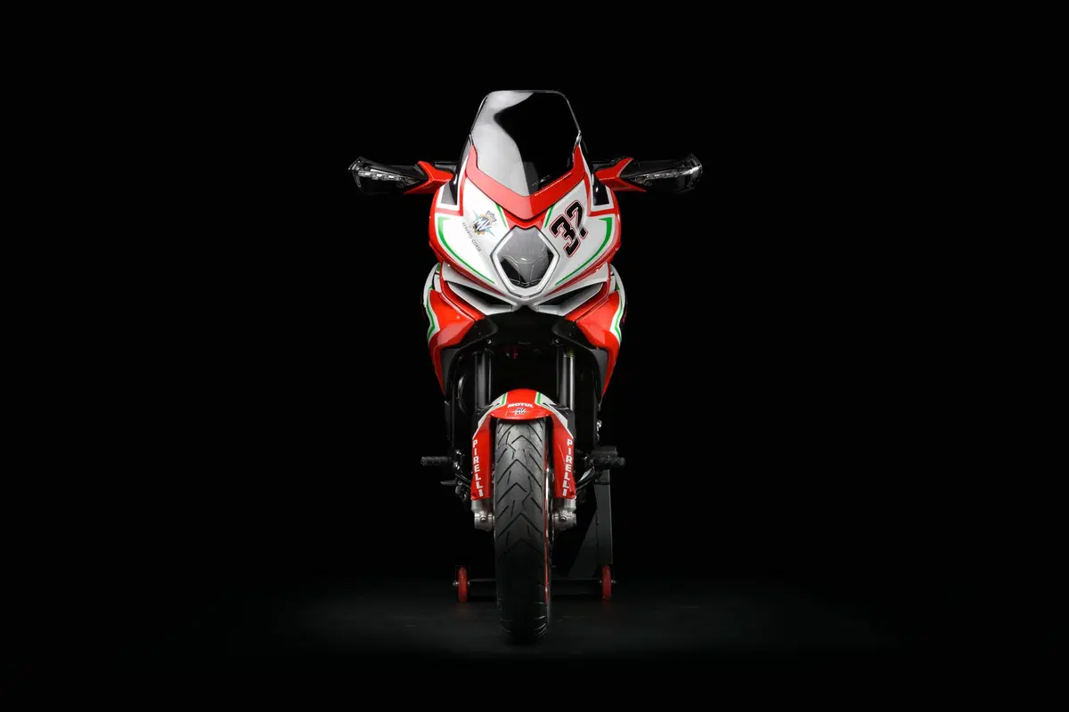 EICMA: MV Agusta svela la Gamma RC 2019 (7)