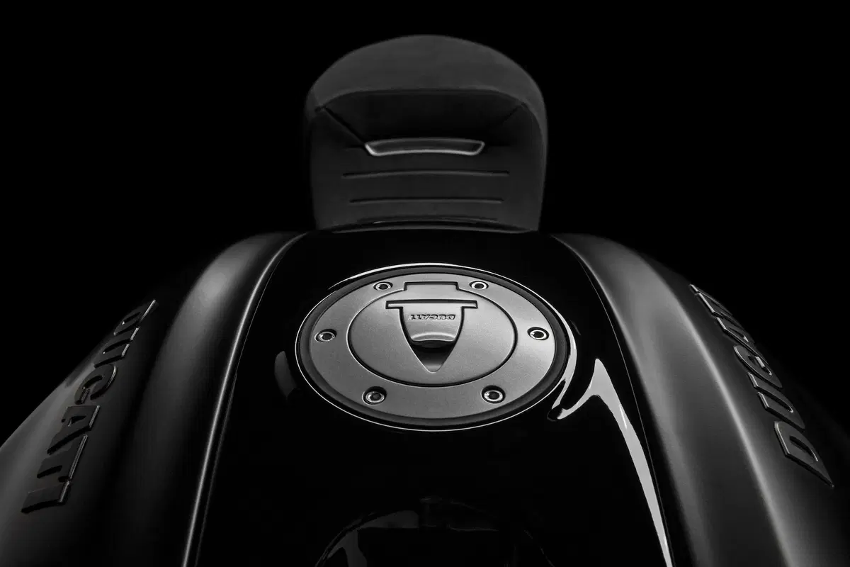 EICMA 2018: Ducati Diavel 1260, foto e dati (22)