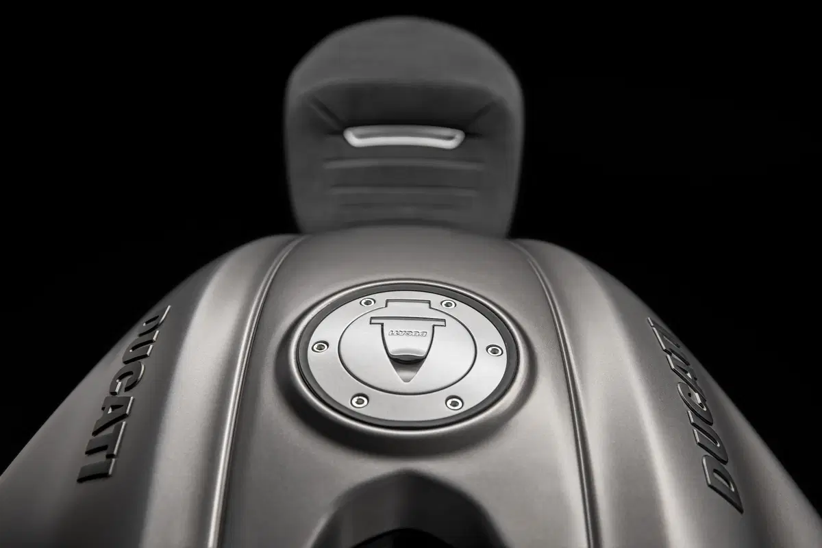 EICMA 2018: Ducati Diavel 1260, foto e dati (23)