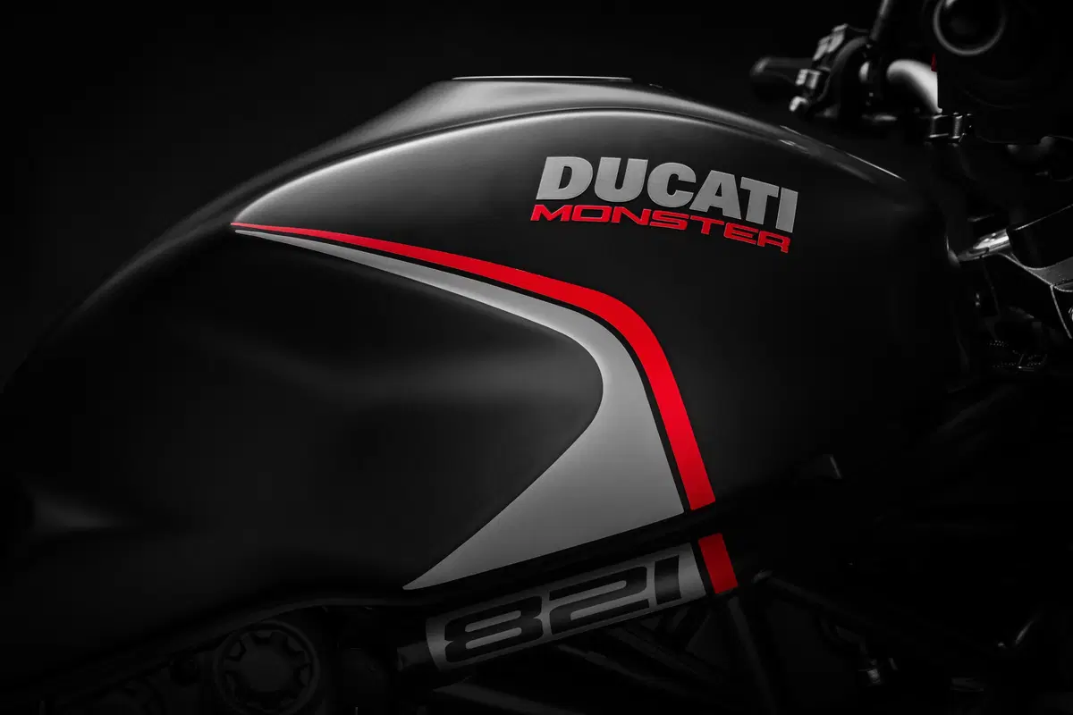 EICMA 2018: Monster 821 Stealth, foto e dati (3)
