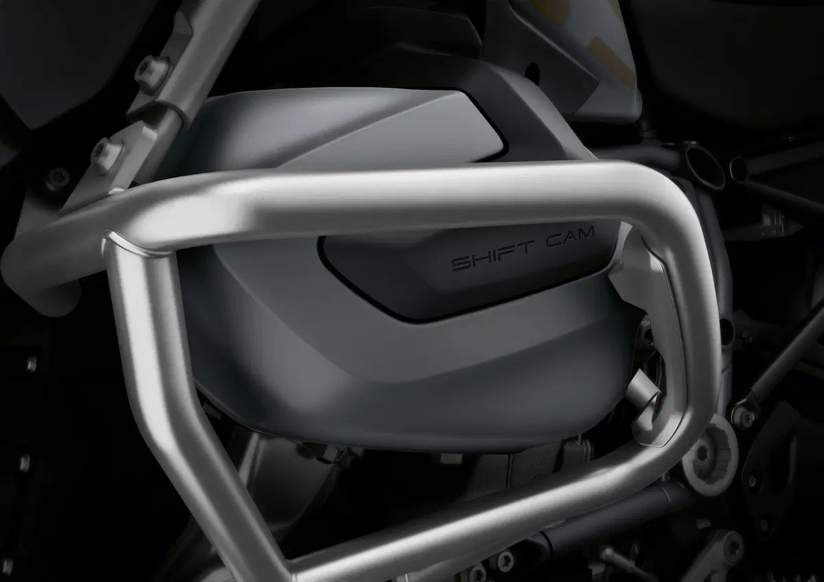 EICMA 2018: BMW R 1250 GS Adventure, foto e dati (4)