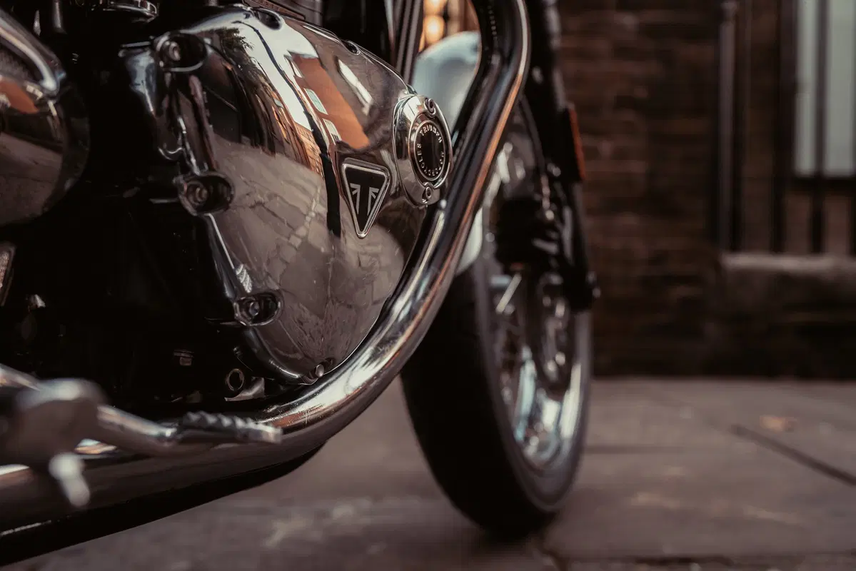 EICMA 2018: Triumph T120 Diamond e T120 Ace 2019, due edizioni speciali (10)