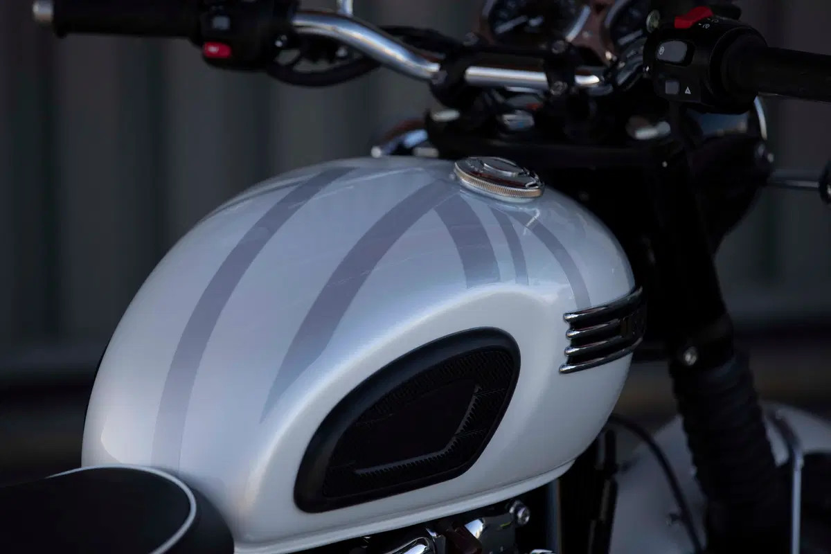 EICMA 2018: Triumph T120 Diamond e T120 Ace 2019, due edizioni speciali (6)