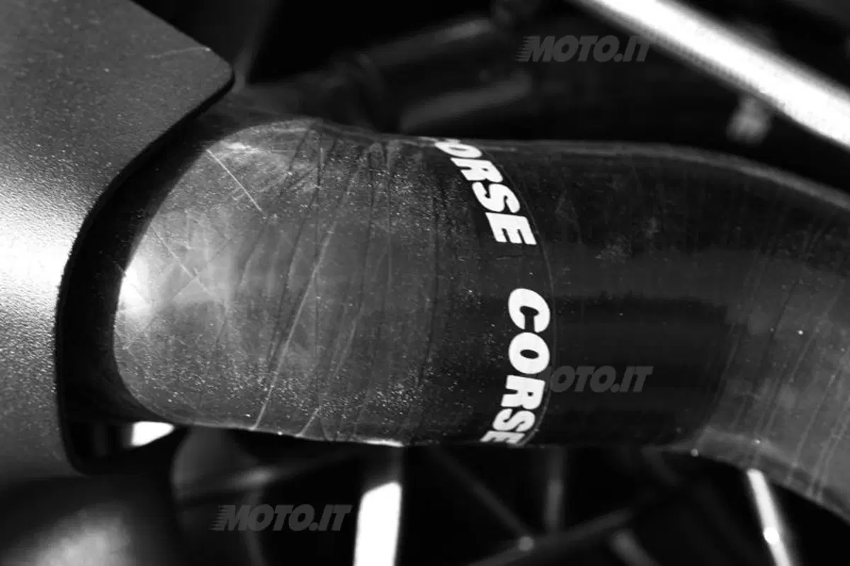 Special Ducati Streetfighter Corse (13)