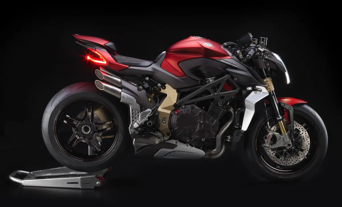 MV Agusta Brutale 1000 Brutale 1000 Serie Oro (2019 - 20) (2)