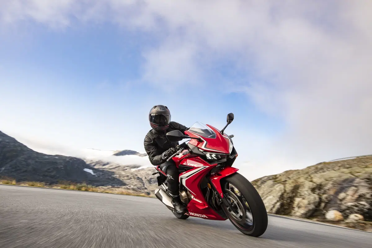 EICMA 2018: Honda CBR500R, foto e dati
