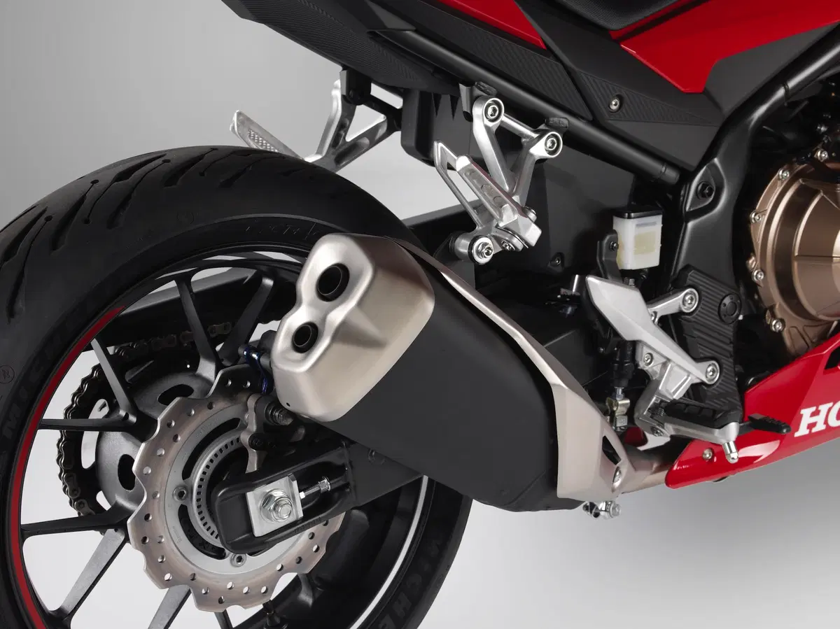 EICMA 2018: Honda CBR500R, foto e dati (10)