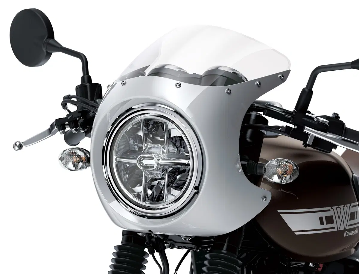 EICMA 2018: Kawasaki W800 Street e Café, foto e dati (11)