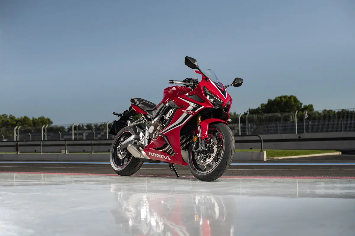 EICMA 2018: Honda CBR650R Foto e dati (5)