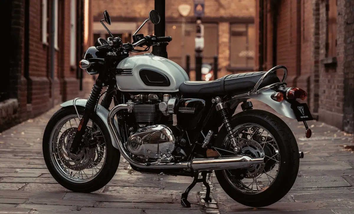 Triumph Bonneville T120 Bonneville T120 Diamond Edition (2019) (6)