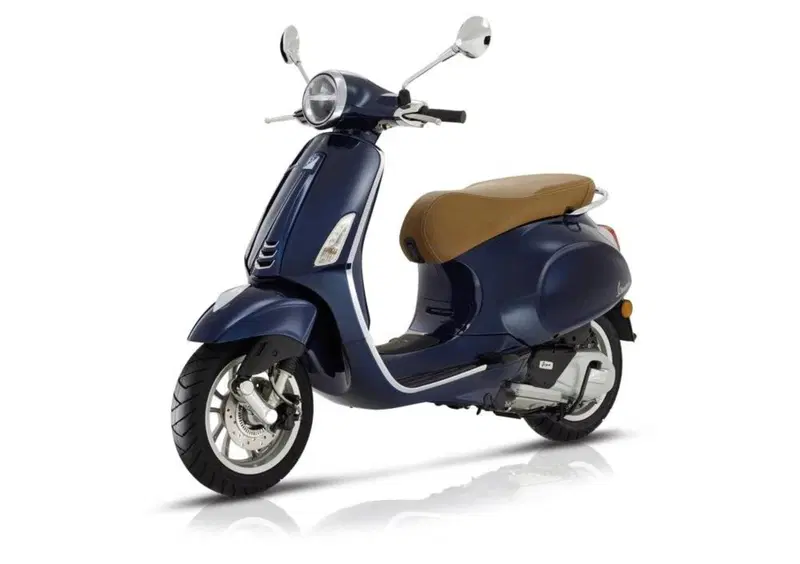 Vespa Primavera 125 3V i-get ABS (2017 - 18) (2)