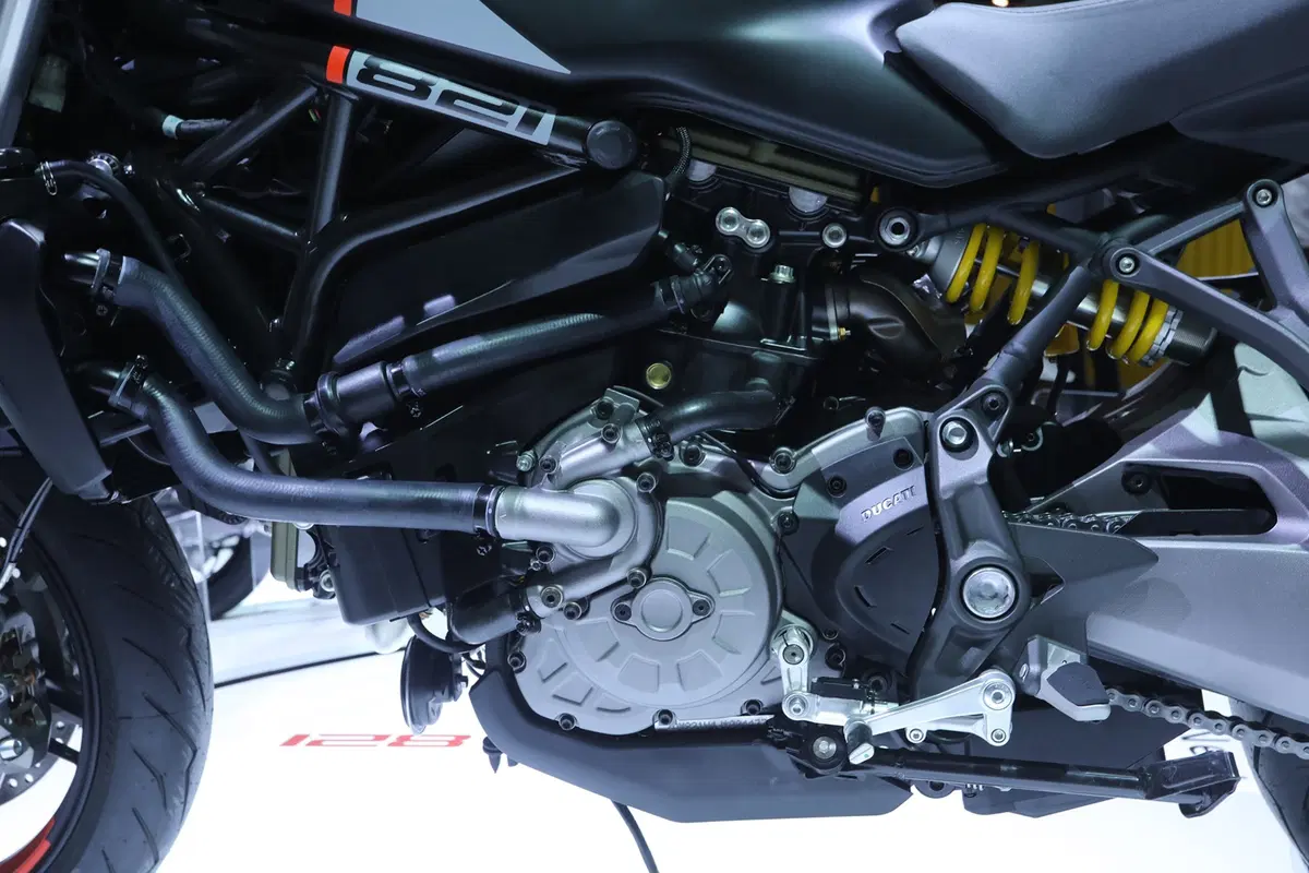 EICMA 2018: Monster 821 Stealth, foto, dati e video (9)