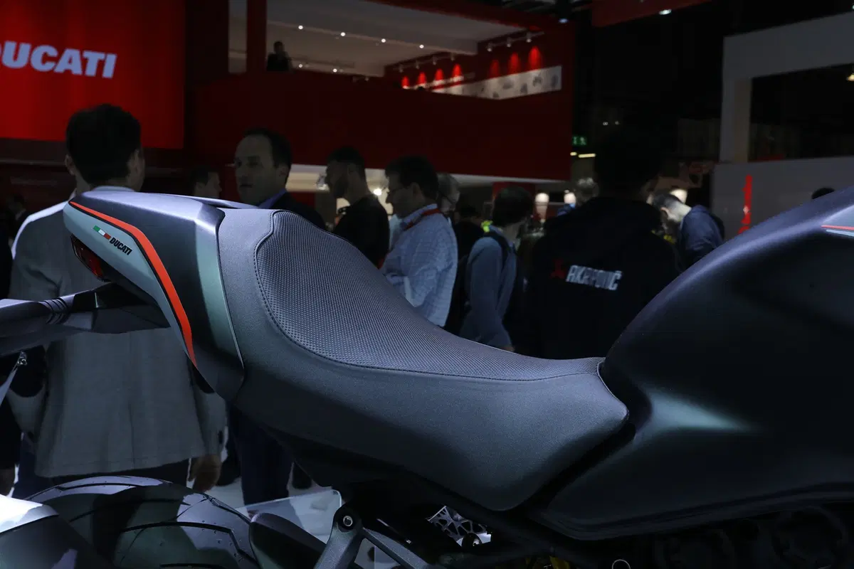 EICMA 2018: Monster 821 Stealth, foto, dati e video (12)